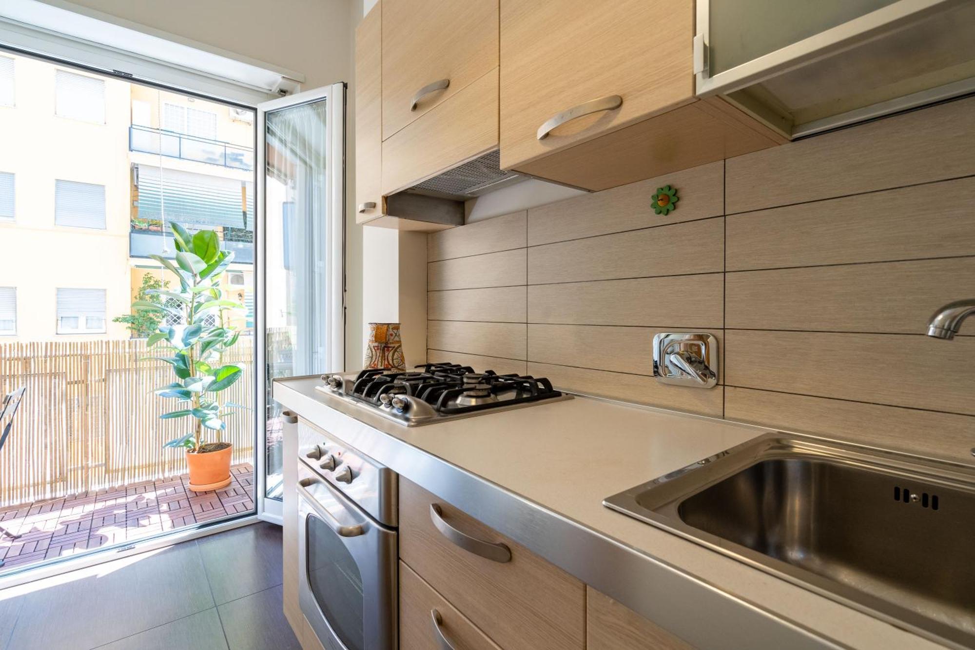 -15Min Dal Colosseo- Aria Condizionata & Netflix Gratis Apartment Rome Exterior photo